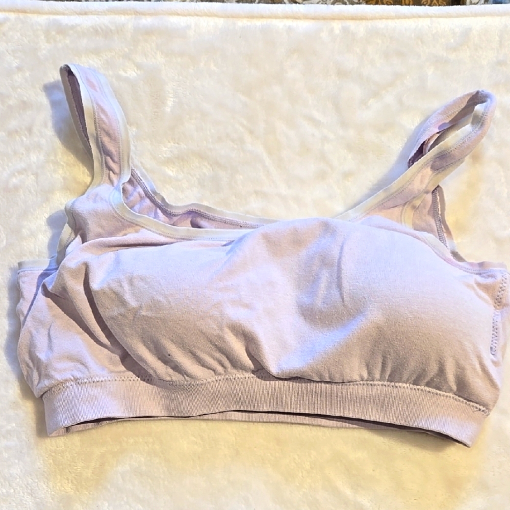 Woman's YUMMIE BRA